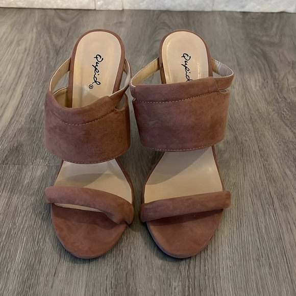 Qupid pink high heals - Picture 2 of 8